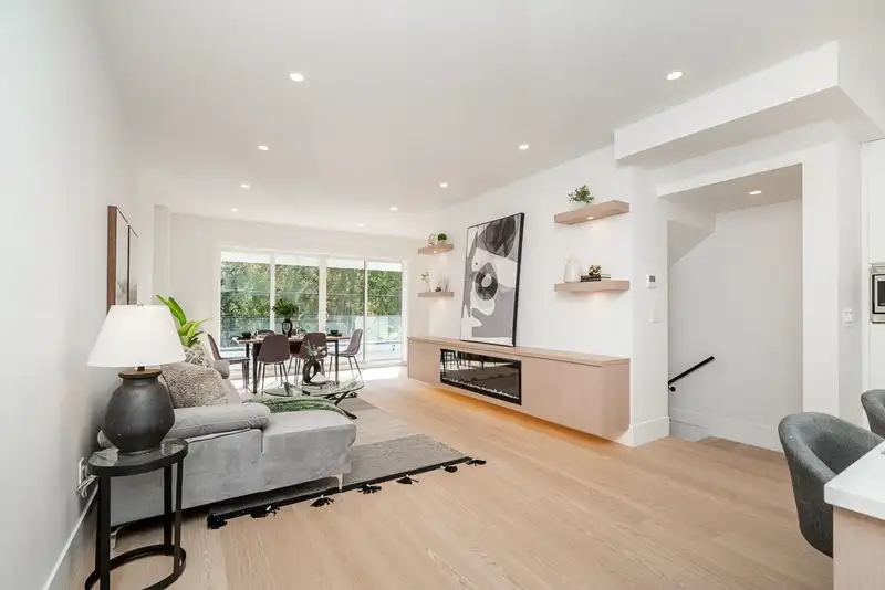 101 17059 0 AVENUE - photo 3 of 25