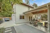 2439 124 STREET - thumbnail 38