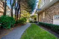 4 2453 163 STREET - thumbnail 36