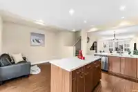 55 2450 161A STREET - thumbnail 15