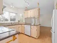 102 15130 PROSPECT AVENUE - thumbnail 10