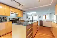 12694 15 AVENUE - thumbnail 10