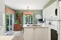 101 16275 15 AVENUE - thumbnail 9