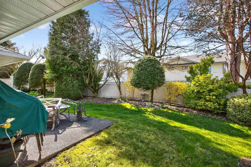 112 8737 212 STREET - photo 2 of 25