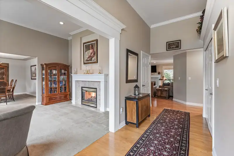 3028 144A STREET - photo 4 of 40