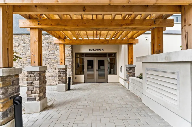 A202 20487 65 AVENUE - photo 3 of 25