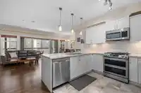 304 3535 146A STREET - thumbnail 5