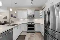 304 3535 146A STREET - thumbnail 7