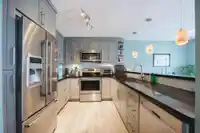 209 13959 16 AVENUE - thumbnail 12