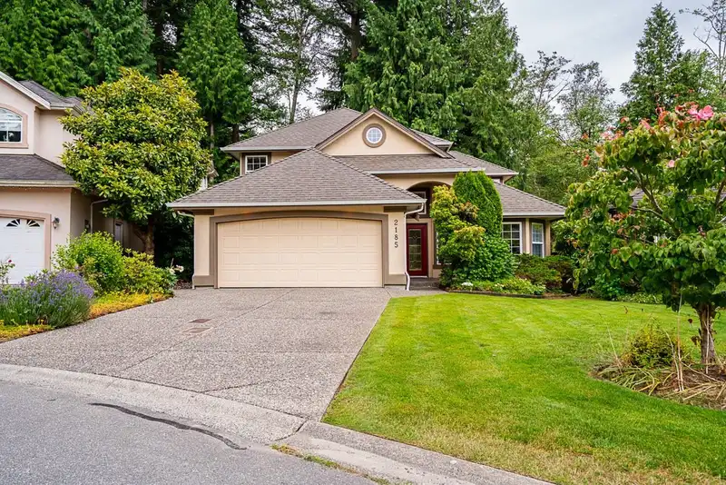 2185 140A STREET - photo 2 of 40