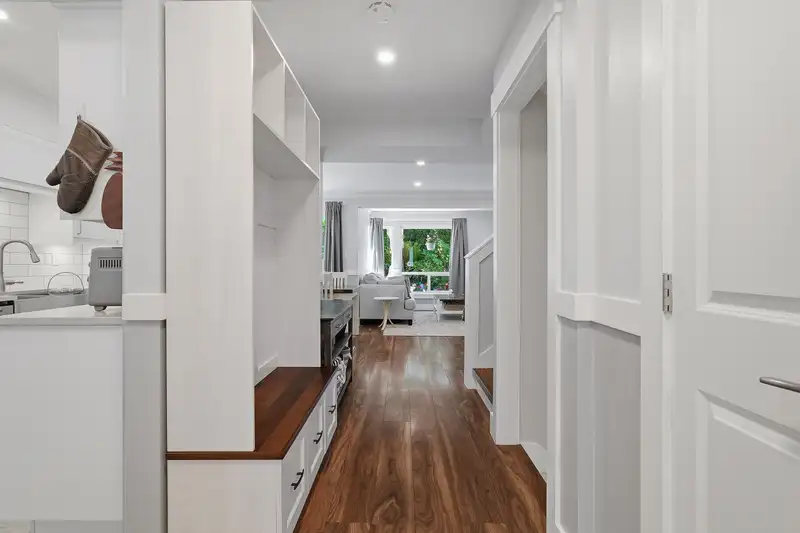15913 ALDER PLACE - photo 3 of 35
