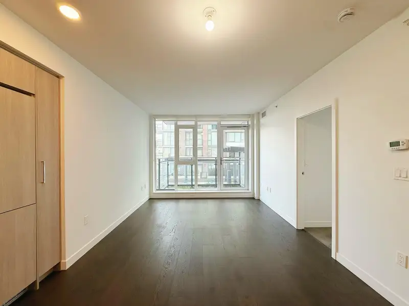 609 3200 CORVETTE WAY - photo 2 of 20