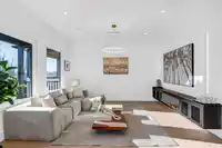 16640 18A AVENUE - thumbnail 11