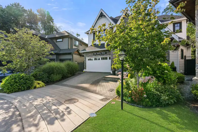 133 169A STREET - photo 2 of 40