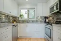 6 14921 THRIFT AVENUE - thumbnail 11