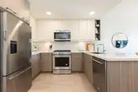 309 14022 NORTH BLUFF ROAD - thumbnail 5