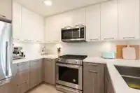 309 14022 NORTH BLUFF ROAD - thumbnail 6