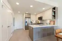 309 14022 NORTH BLUFF ROAD - thumbnail 9