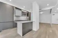 211 1342 JOHNSTON ROAD - thumbnail 15