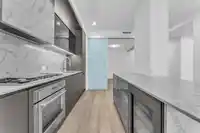 211 1342 JOHNSTON ROAD - thumbnail 10