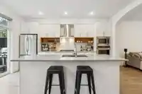 15 288 171 STREET - thumbnail 1