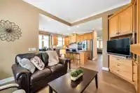 27 18088 8 AVENUE - thumbnail 17