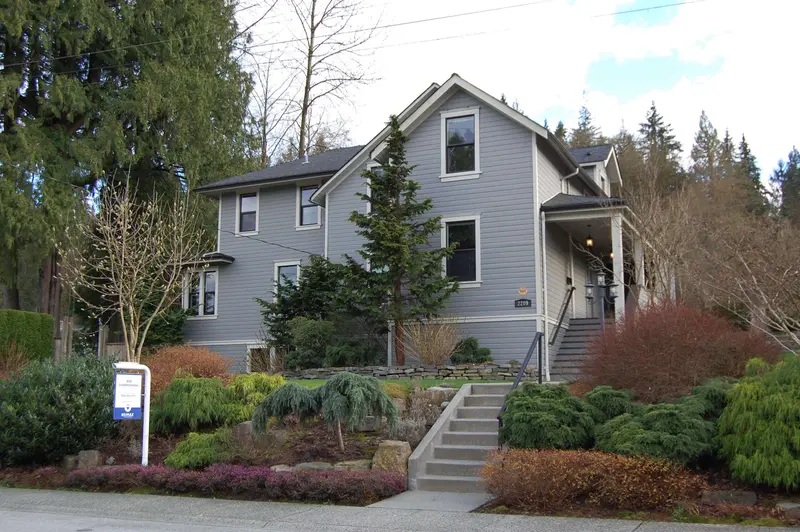 2209 ST. GEORGE STREET - photo 3 of 25