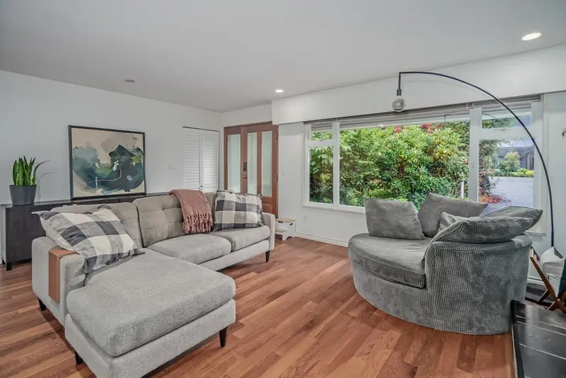 8993 NASH STREET - photo 4 of 25