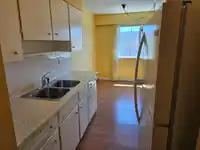 305 1355 FIR STREET - thumbnail 5