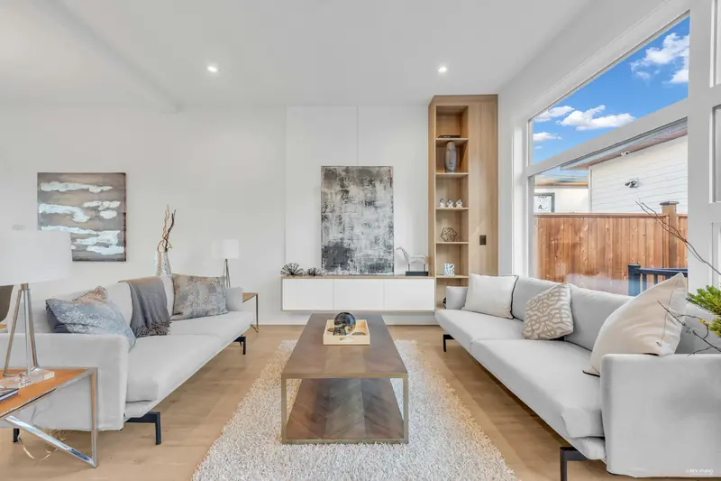 13626 232ST STREET - photo 2 of 24