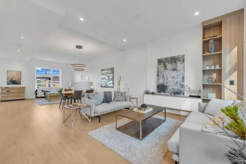 13626 232ST STREET - photo 4 of 24