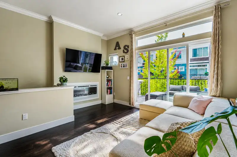 9 2528 156 STREET - photo 4 of 40