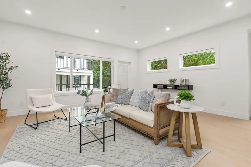 1 2522 CAMPBELL AVENUE - photo 4 of 25