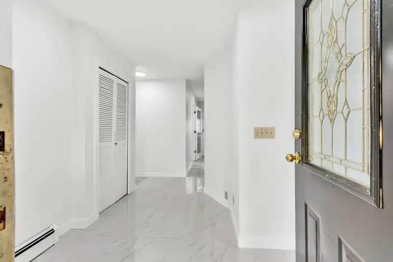 41 171 STREET - photo 4 of 23