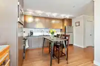 310 15795 CROYDON DRIVE - thumbnail 3