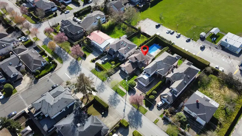 10535 LASSAM ROAD - photo 3 of 25