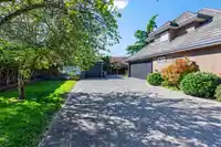 2142 139A STREET - thumbnail 38