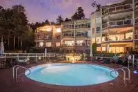 503 15025 VICTORIA AVENUE - thumbnail 3