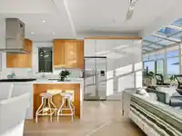 15068 VICTORIA AVENUE - thumbnail 16