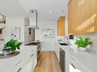 15068 VICTORIA AVENUE - thumbnail 17