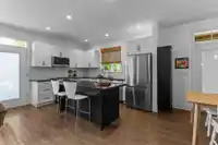 112 172A STREET - thumbnail 8