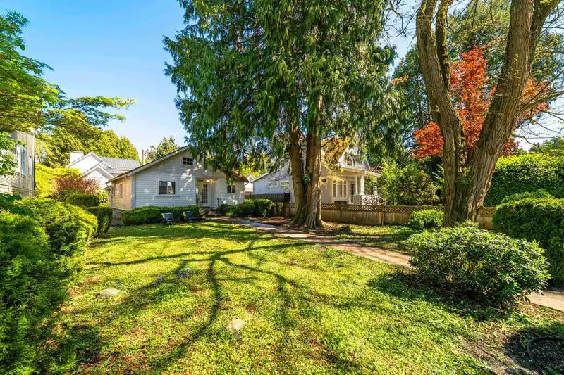 2680 MCBRIDE AVENUE - photo 1 of 33
