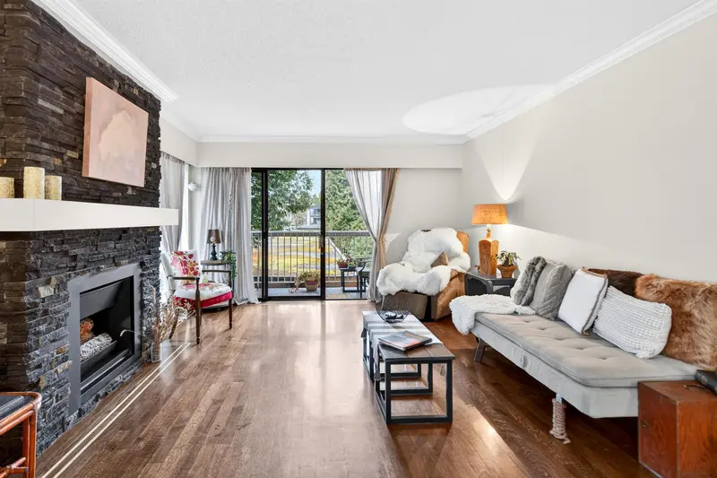 208 11957 223 STREET - photo 1 of 25