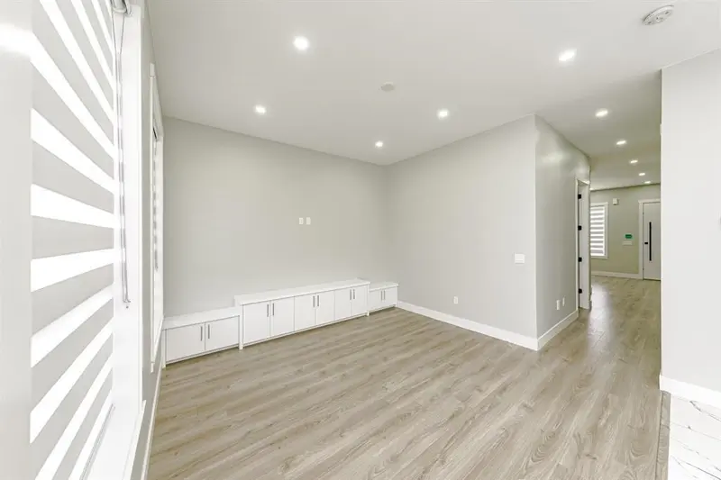 14711 62A AVENUE - photo 3 of 14