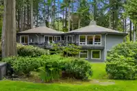 13538 20 AVENUE - thumbnail 1