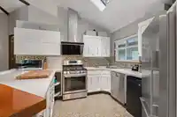 13538 20 AVENUE - thumbnail 21