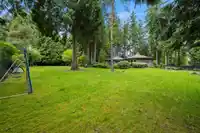 13538 20 AVENUE - thumbnail 6