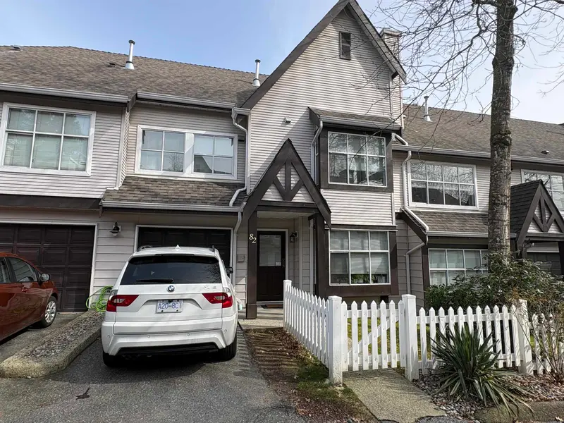 82 12099 237 STREET - photo 1 of 1