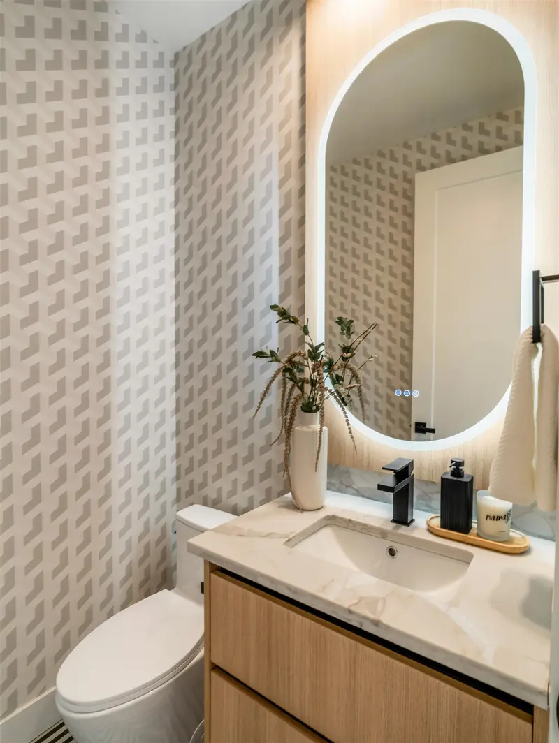 104 359 LAVAL STREET - photo 2 of 25