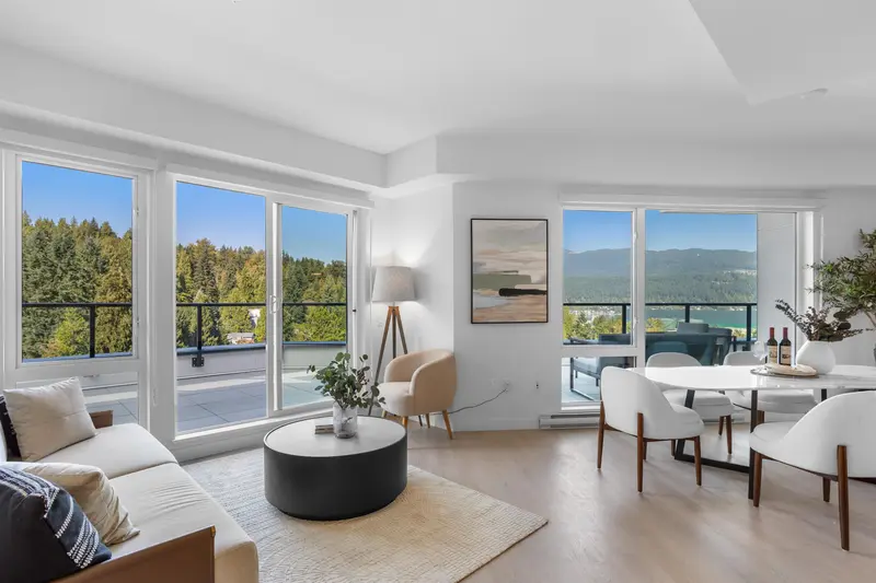 604 2002 ST. GEORGE STREET - photo 4 of 25